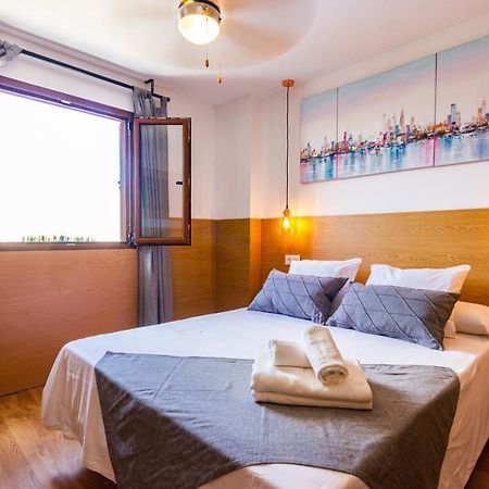 Coral Friendly Holiday Home 플라야 델 잉글스 외부 사진